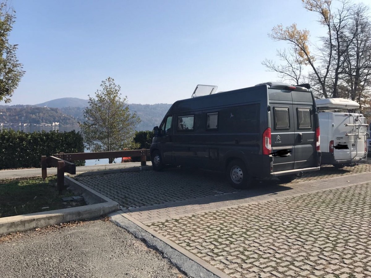 Stellplatz  Pella — Camperplaats in Pella