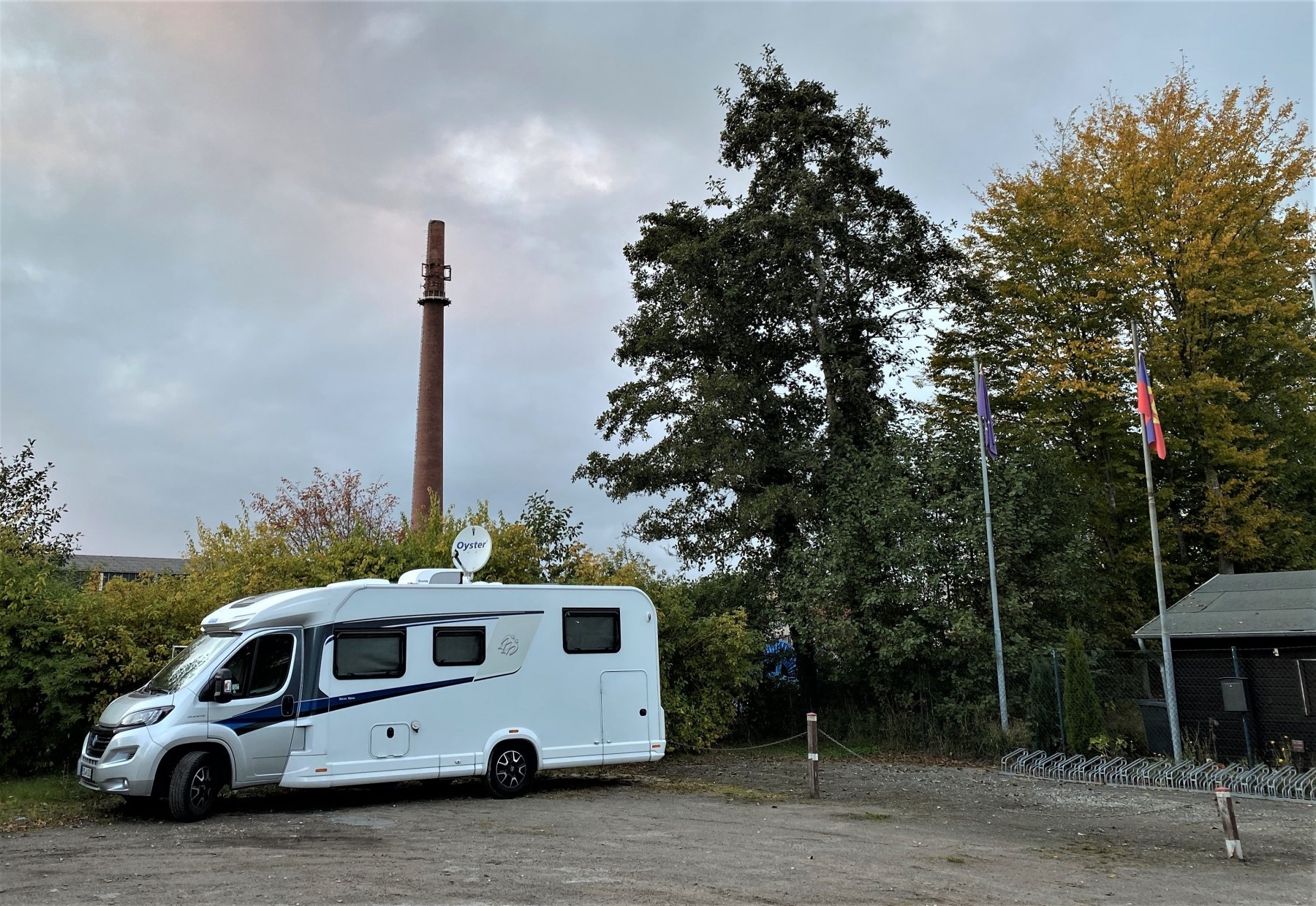 Stellplatz am Freibad Bockhorn — Campervan Site in Bockhorn