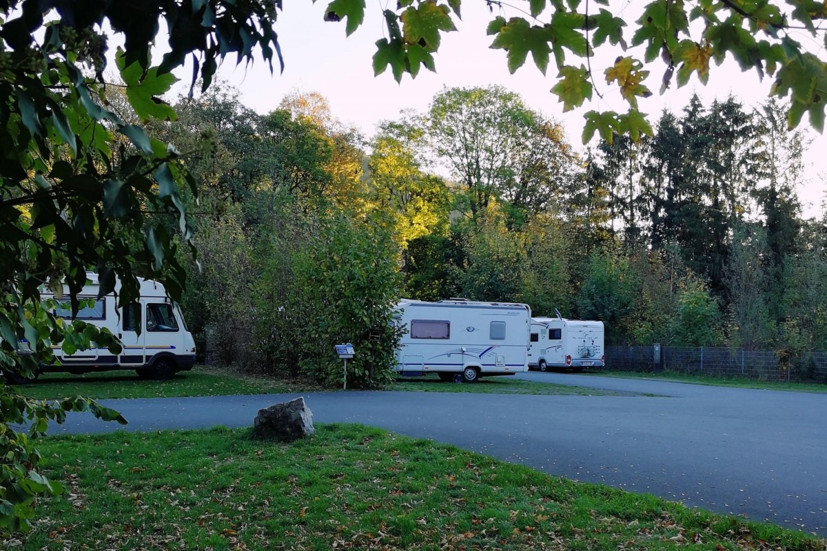 Wohnmobilstellplatz Sauerlandpark Hemer — Sp. parking dla kamperów in Hemer