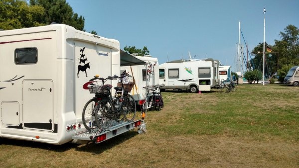 Stellplatz Mönkebude — Karavan Sitesi in Mönkebude