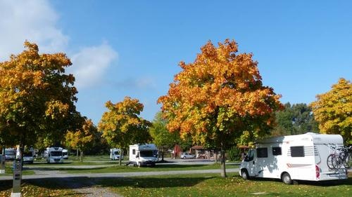 Stellplatz Bruchdamm Wunstorf Steinhude — Aire camping car in Wunstorf-Steinhude