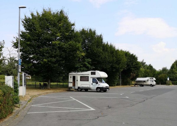 Stellplatz am Solebad Bad Salzdetfurth — Photo 3