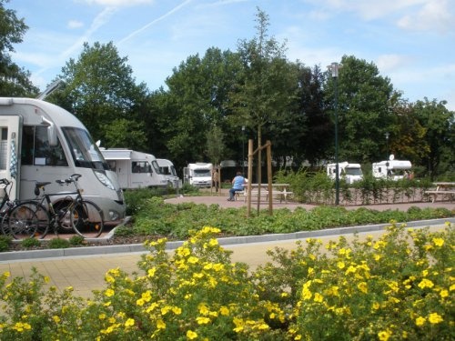 Stellplatz Hesel — Campervan Site in Hesel