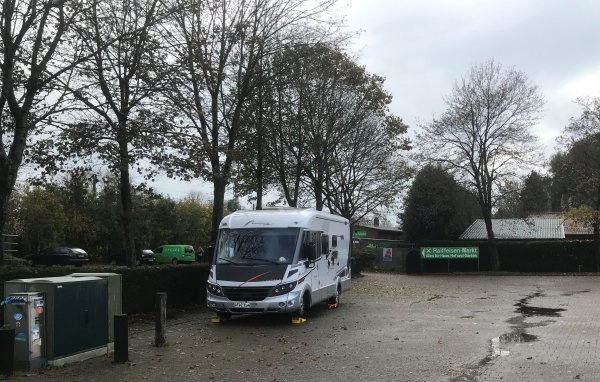 Stellplatz Stadland Rodenkirchen — Bobilplass in Stadland