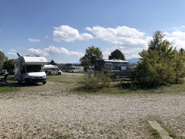 Stellplatz Via Claudia-Camping — 露营车营地 in Lechbruck a.See-Gsteig