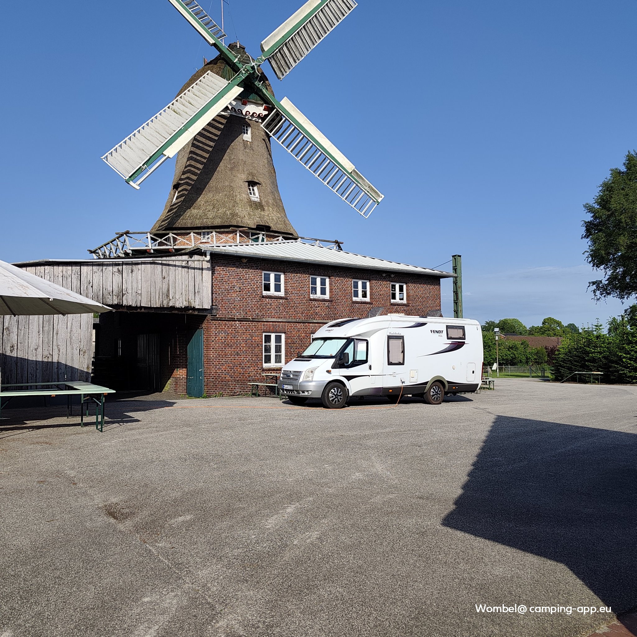 Stellplatz Windmühlenhof — Ställplats in Leer