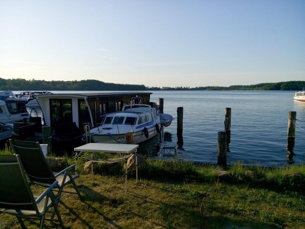 Stellplatz am Sportbootzentrum Ziegelsee Schwerin — Photo 4