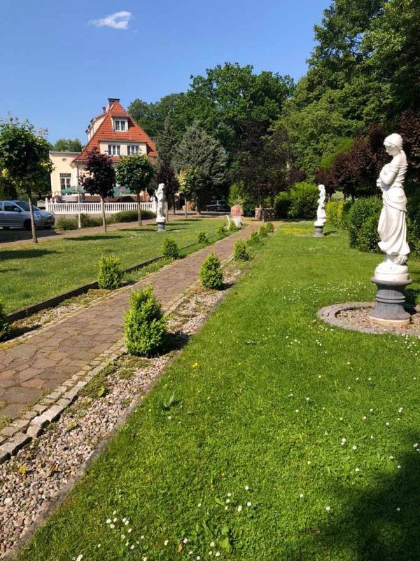 Stellplatz am Hotel Seeschloss Lanke — Zdjęcie 3