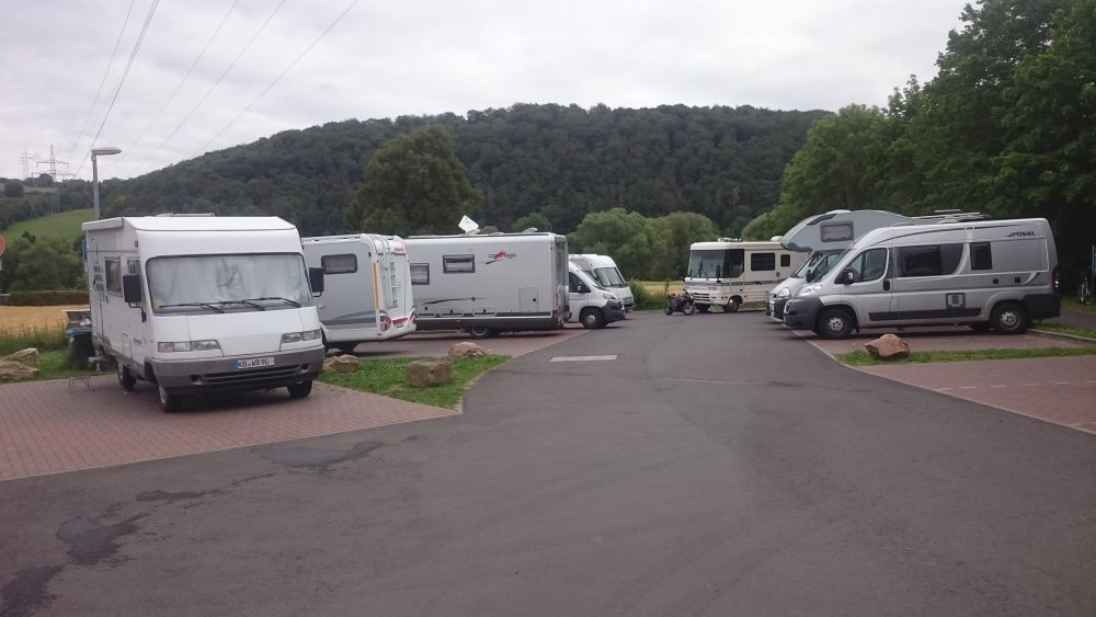 Stellplatz Fuldablick Niestetal — Campervan Site in Niestetal