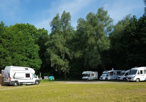 Stellplatz am Weichelsee Rotenburg — Stellplatz in Rotenburg (Wümme)