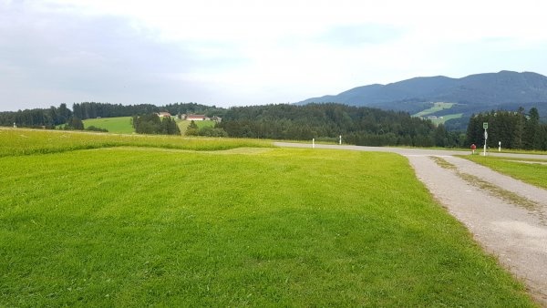 Stellpatz am Ederhof Traunstein — Stellplatz in Traunstein