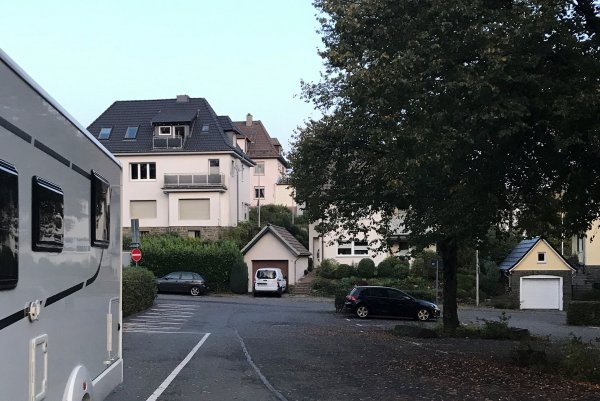 Stellplatz an der Musikschule Meinerzhagen — Ställplats in Meinerzhagen