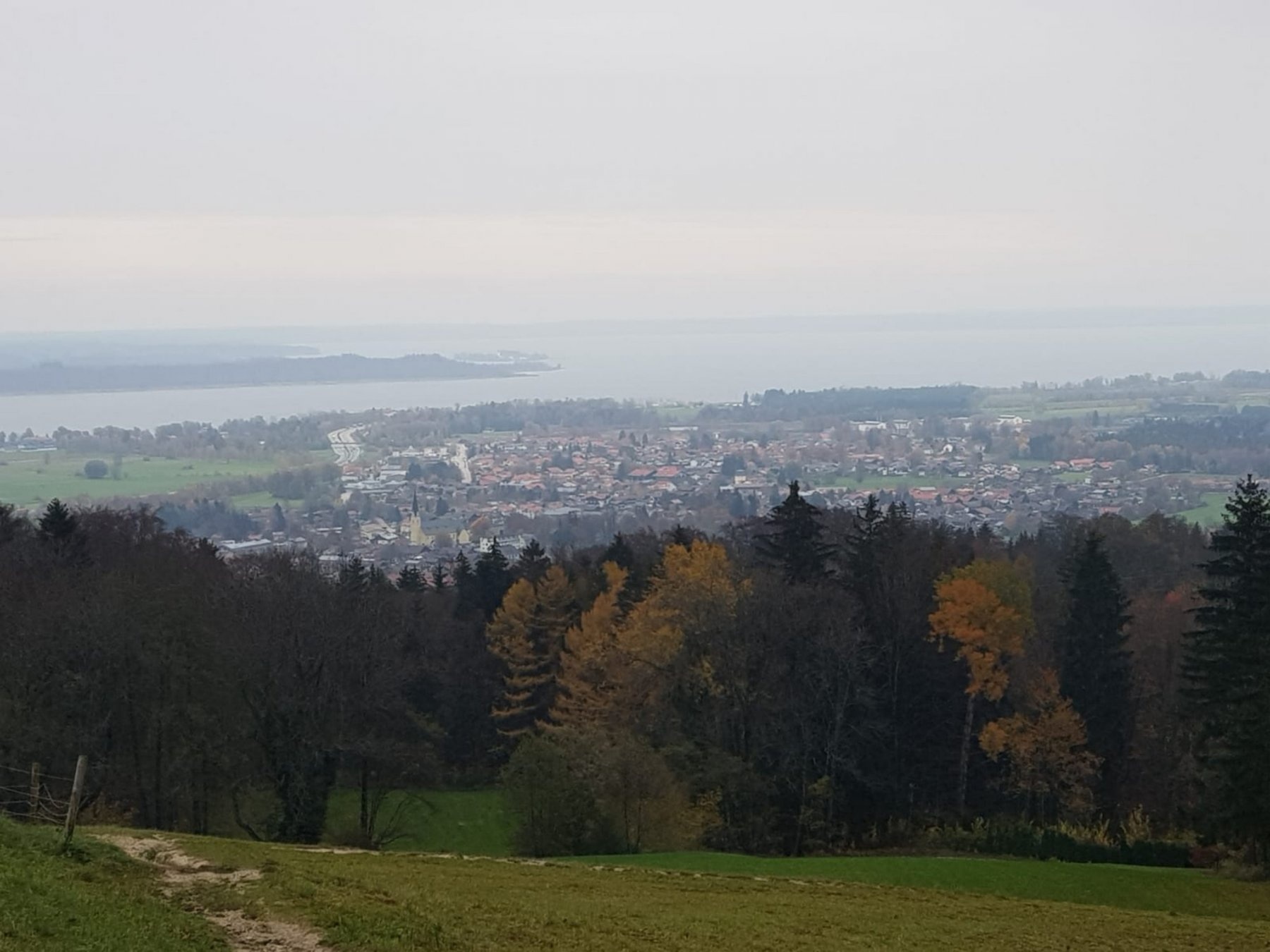 Stellplatz am Seiserhof Bernau am Chiemsee — Ved restaurang in Bernau am Chiemsee-Reit