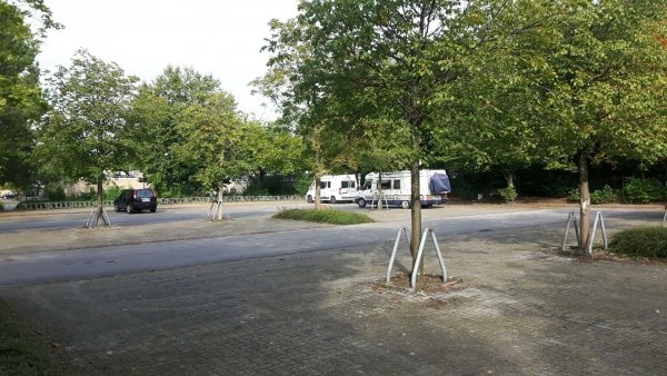 Stellplatz am Schwimmbad Stadtlohn — Aire camping car in Stadtlohn