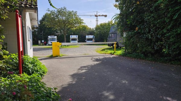 Stellplatz am Hallenbad Wegberg