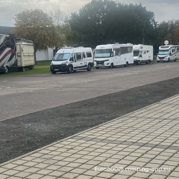 Stellplatz Warburg — Foto 2