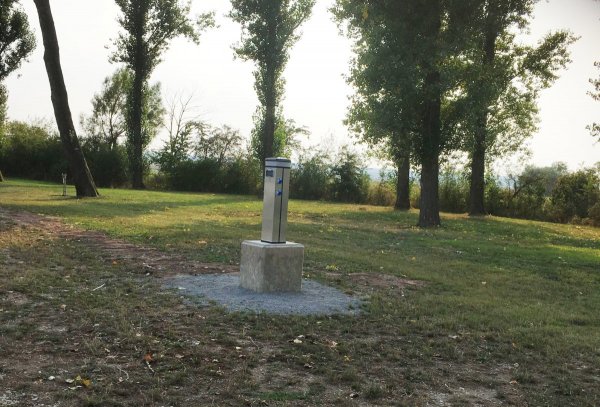 Übernachtungsparkplatz am Festplatz Herrieden — Foto 5