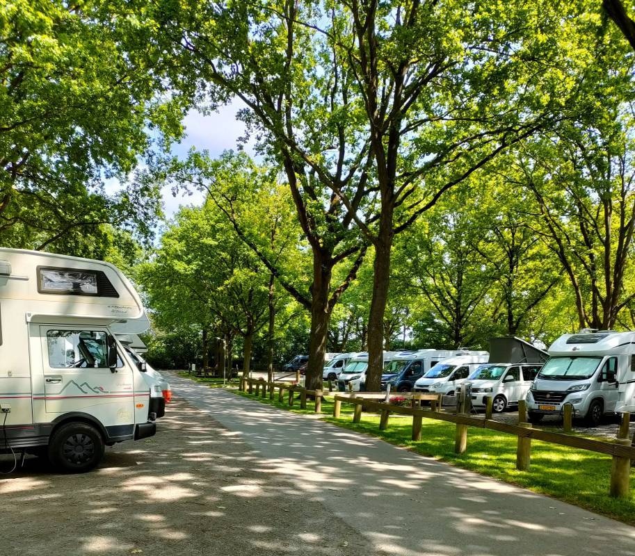 Stellplatz Am Kuhhirten Bremen — Area di sosta in Bremen