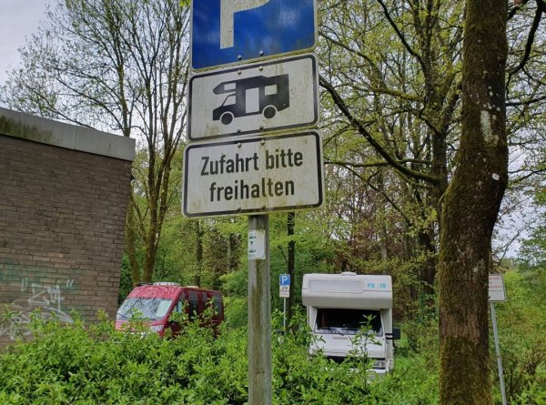 Stellplatz am Parkbad Lindlar — Photo 4