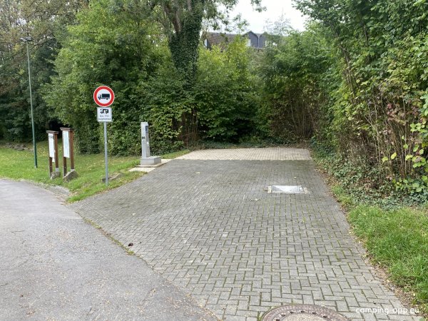 Wohnmobilstellplatz Eckenhagen — Fotografie 2