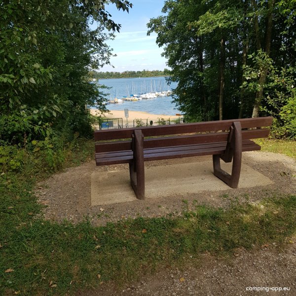 Stellplatz am Wassersportsee Zülpich — Foto 4