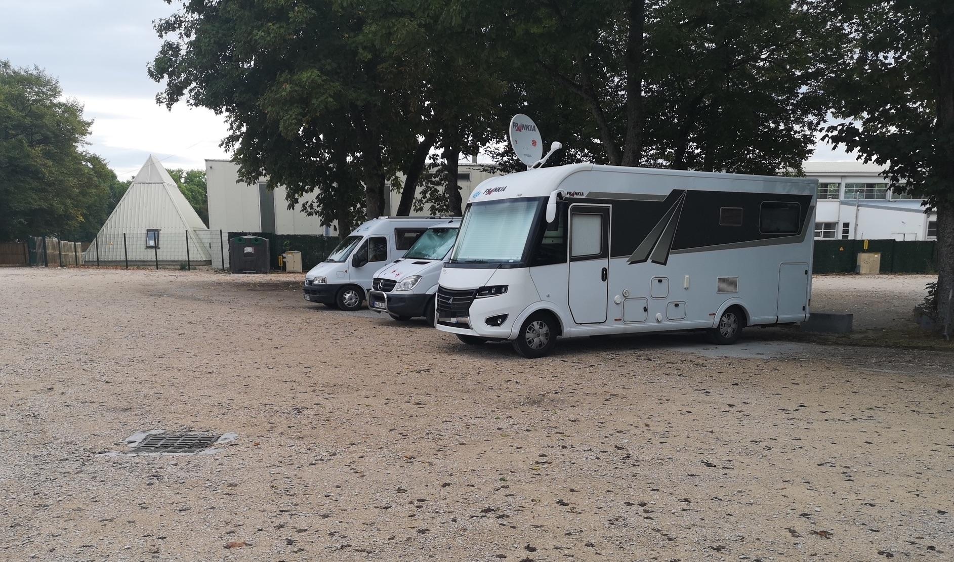 Aire camping-car Dole — Stellplatz in Dole