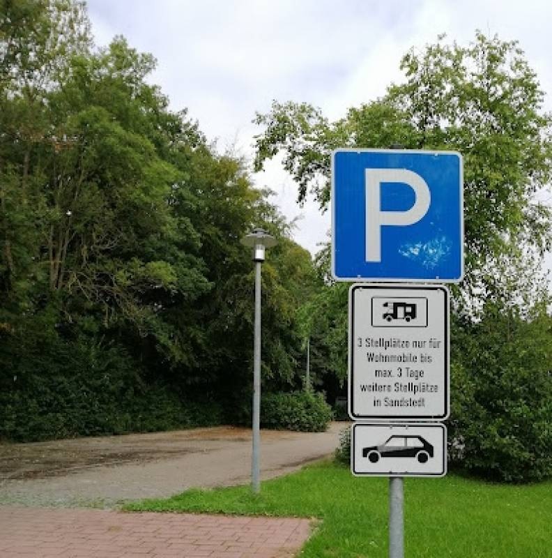 Wohnmobilparkplatz Hagen im Bremischen — Aparcamiento para pernocta in Hagen im Bremischen