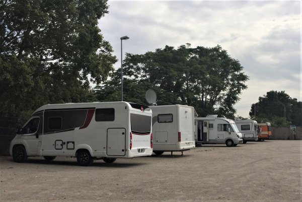 (geschlossen ab 19.4.26) Stellplatz am Rhein Worms — Photo 5