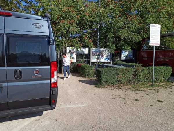 (geschlossen ab 19.4.26) Stellplatz am Rhein Worms — Photo 3