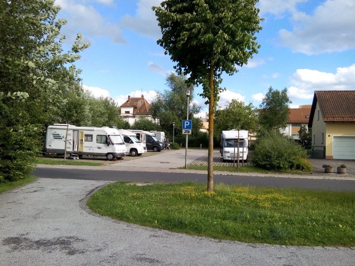 Stellplatz Kemnath — Sp. parking dla kamperów in Kemnath