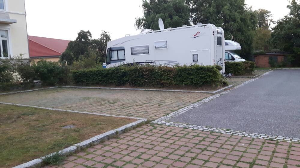 Reisemobilstellplatz Stadthafen Neustrelitz — Ställplats in Neustrelitz