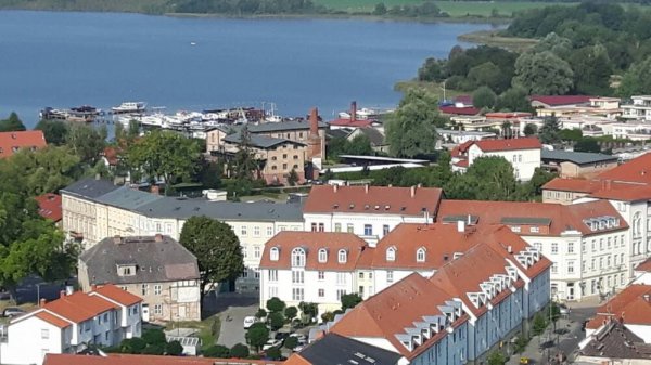 Reisemobilstellplatz Stadthafen Neustrelitz — Photo 3