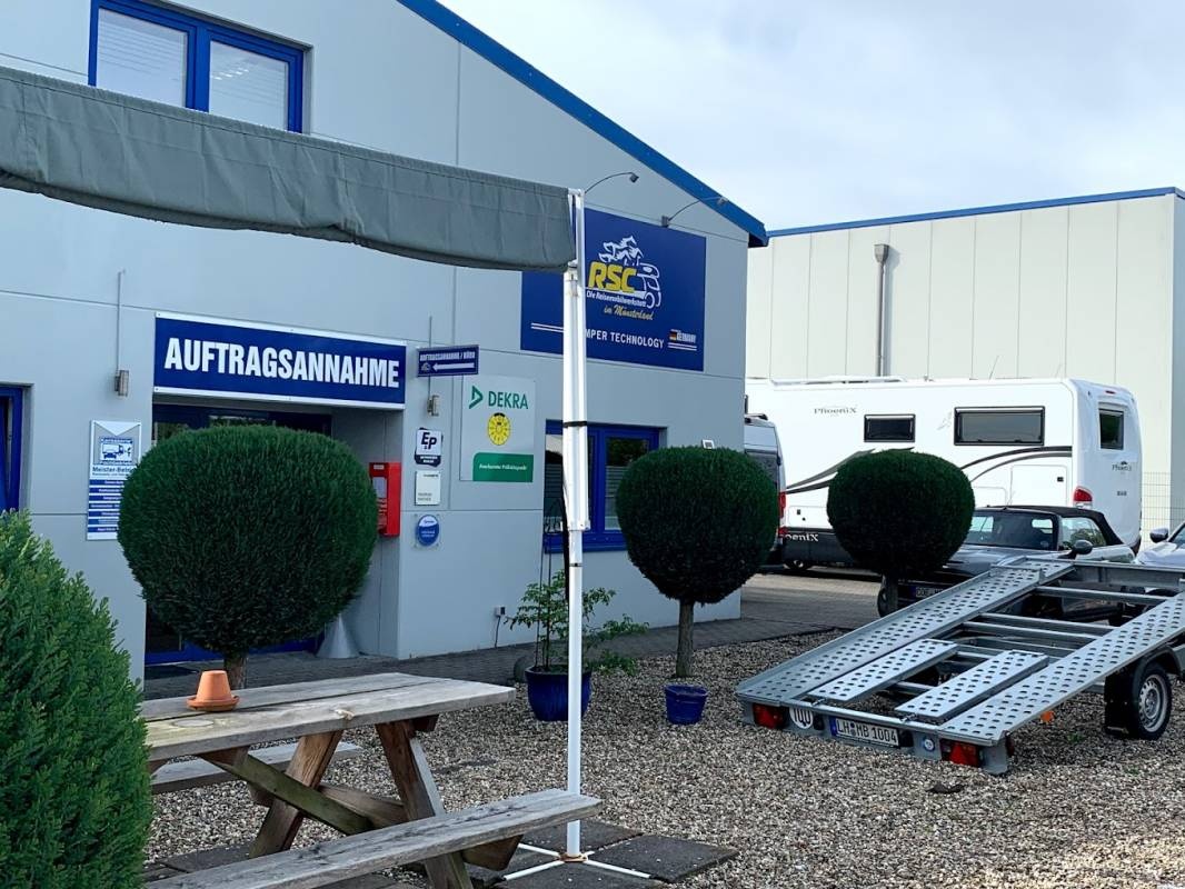 Stellplatz am Reisemobil Servicecenter Dülmen — Sp. parking dla kamperów in Dülmen