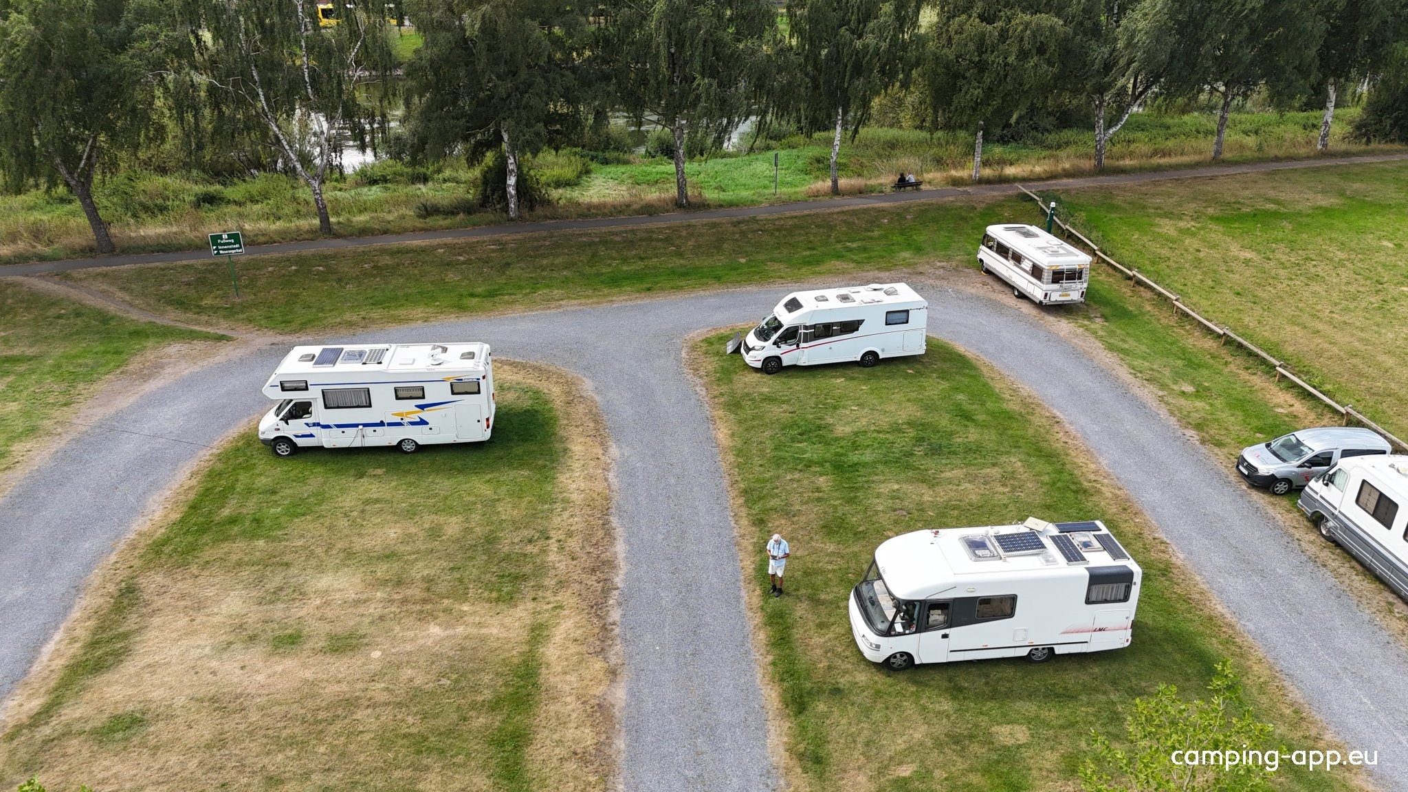 Stellplatz am Weseranger Rinteln — Camperplaats in Rinteln