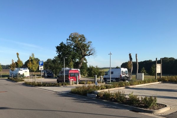Stellplatz am Nationalpark Müritz — 露营车营地 in Kargow-Federow