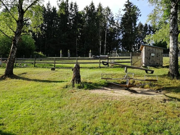 Stellplatz - Bio-Bauernhof + Kinderparadies Höcker — Ved restaurant in Schönberg