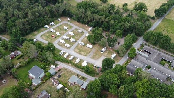 Wohnmobilstellplatz Steinhuder Meer — Ställplats in Neustadt am Rübenberge