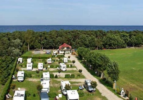 Krämers Wohnmobilhafen Boltenhagen — Campervan Site in Boltenhagen