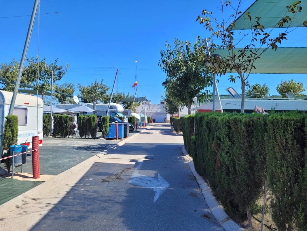 Camping Lo Monte **** — Campingplass in Torre de la Horadada / Comunidad Valenciana