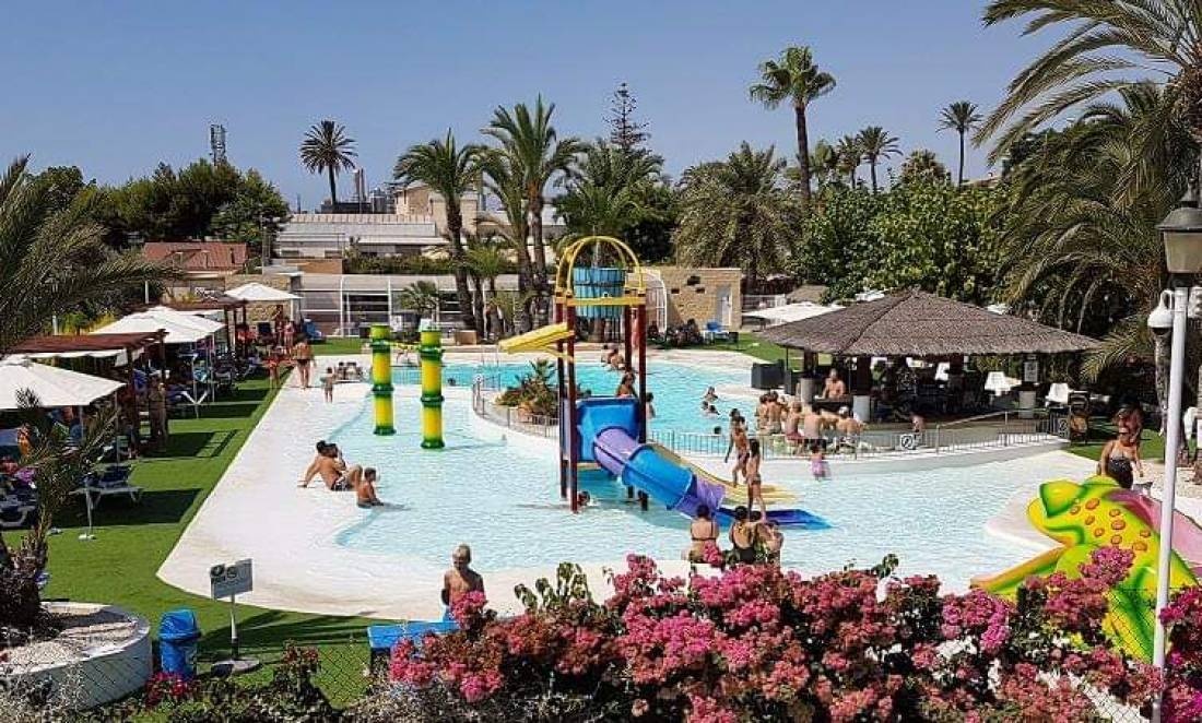 Camping Benisol — Campingplatz in Benidorm / Comunidad Valenciana