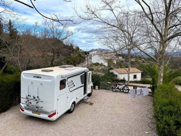 Càmping & Bungalows Vall de Laguar — Photo 2