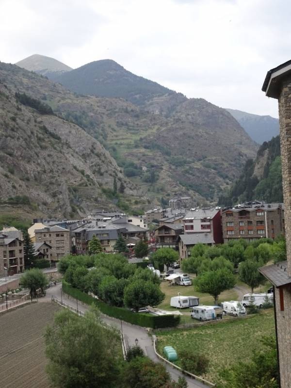 Càmping Santa Creu — Camping Site in Canillo / Canillo