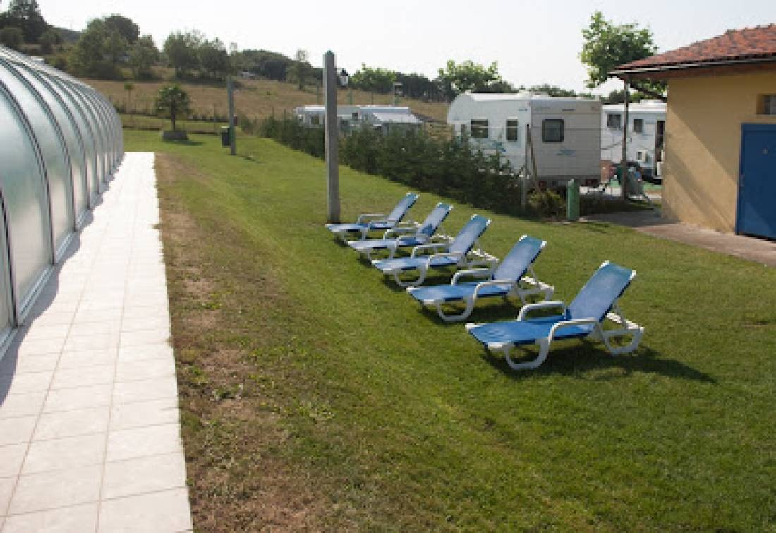 Camping el Roble Verde — Camping in Nuvilla