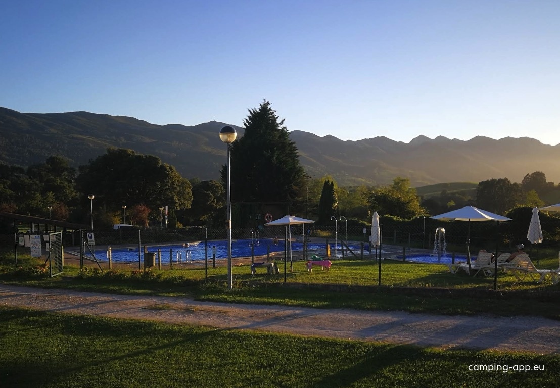Colombres Campsite — Campingplads in Colombres / Principado de Asturias