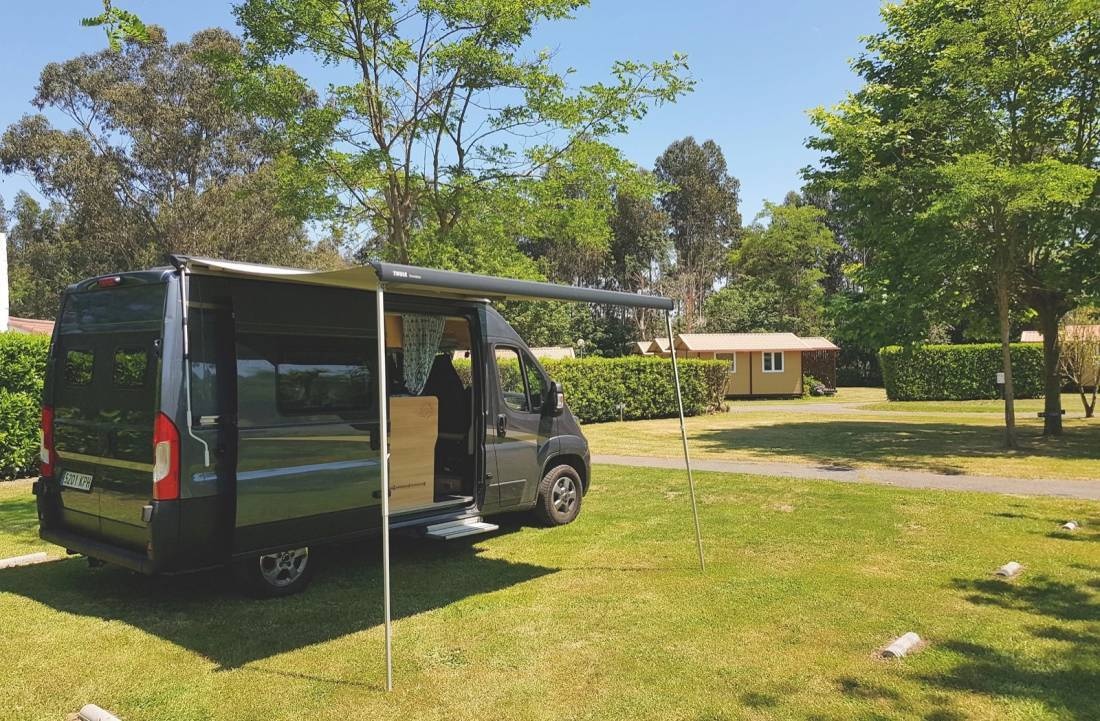 Camping L'Amuravela — Campingplads in Cudillero