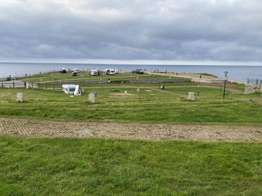 (geschlossen) Camping Entreplayas — Campingplass in Llanes