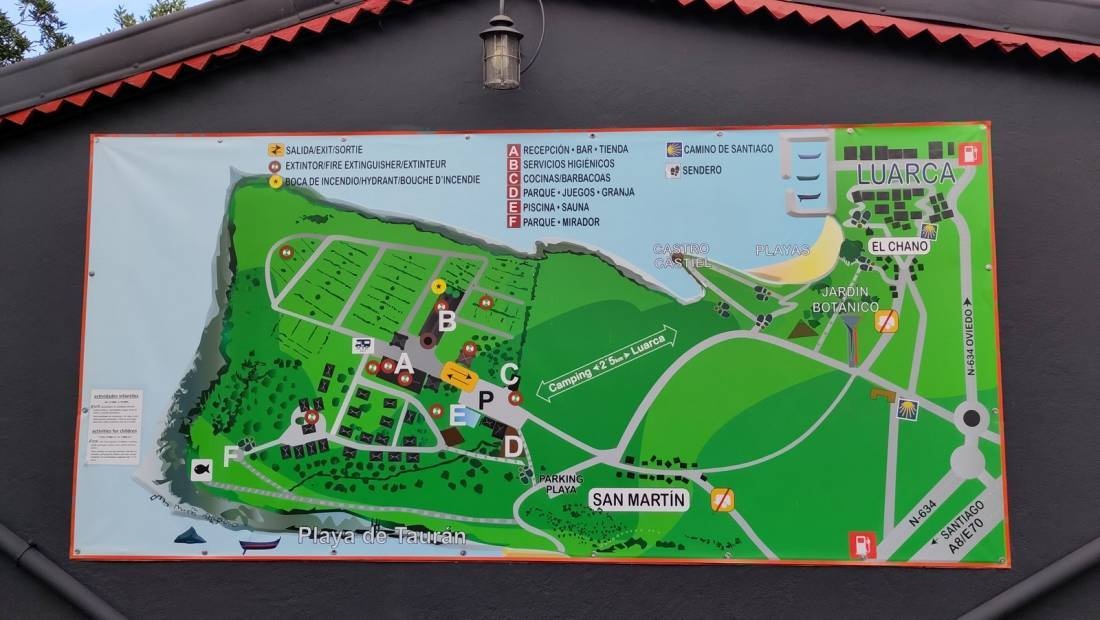 Camping Playa de Taurán — Kemping in Luarca / Principado de Asturias