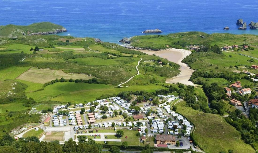 Camping Las Conchas — Kemp in Llanes