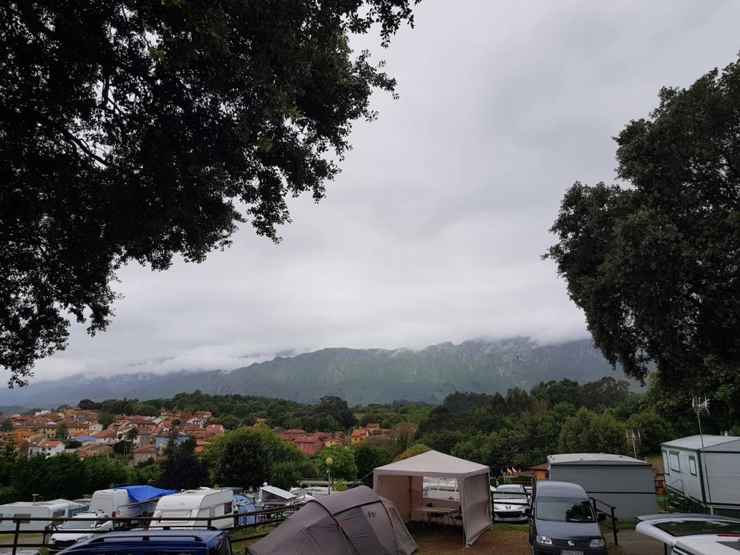 Camping Las Conchas — Kemping in Llanes