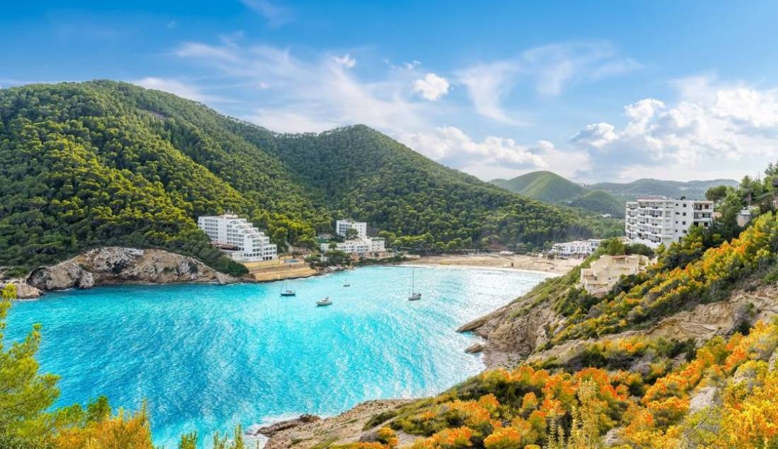 Camping Vacaciones Es Cana — Camping Site in Cala Llonga